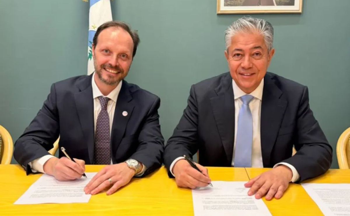 TotalEnergies renovó por tercer año su aporte a las Becas Gregorio Álvarez y amplió su plan de seguridad vial