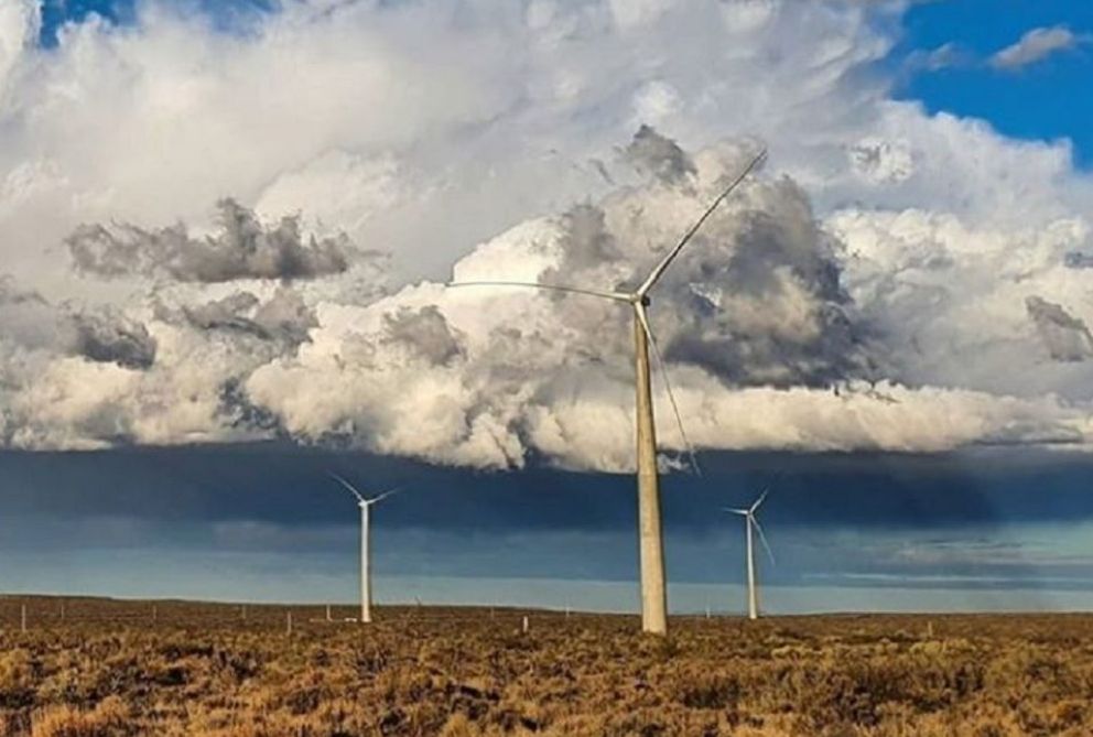 Vaca Muerta proyecta su propia transición energética y financia con la renta petrolera un futuro de energías renovables