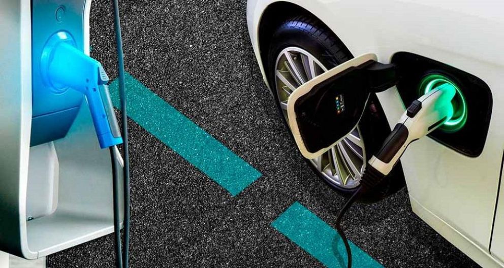 Las ventas de autos eléctricos baten récords en varios mercados clave en medio de la crisis energética