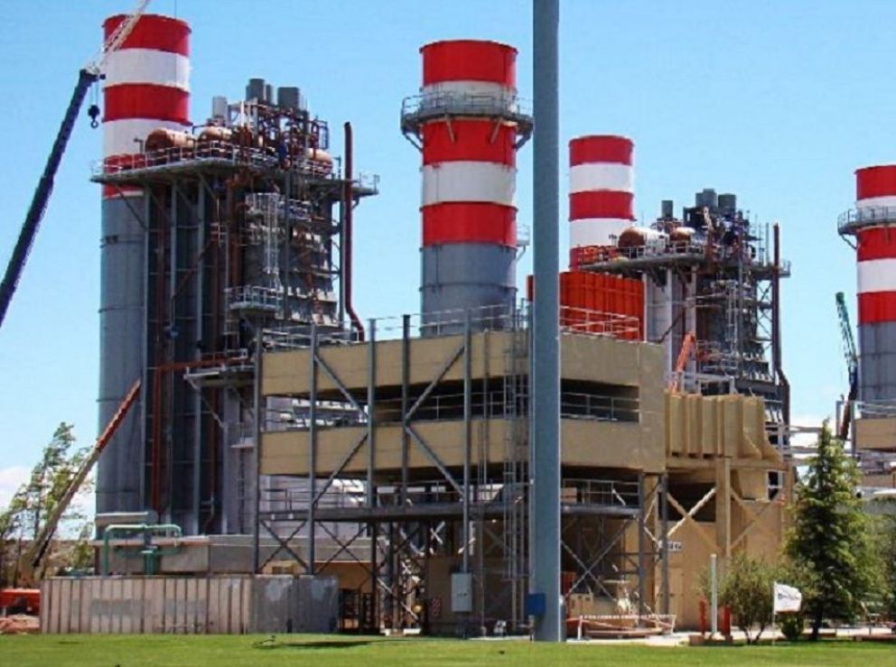 El Gobierno avanza con la privatización de las centrales térmicas Belgrano y San Martín