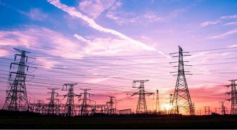 La electrificación y las grandes inversiones obligan a ampliar la infraestructura energética